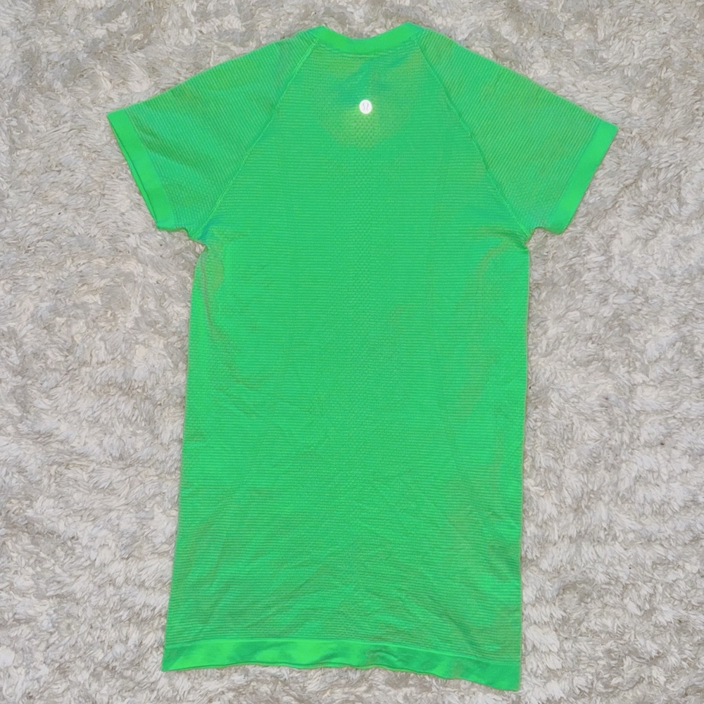 Pistachio Swiftly Tech Short Sleeve Shirt 2.0 Lululemon💚